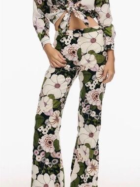 Maja Floral Wide-Leg Pants in Black & Cream